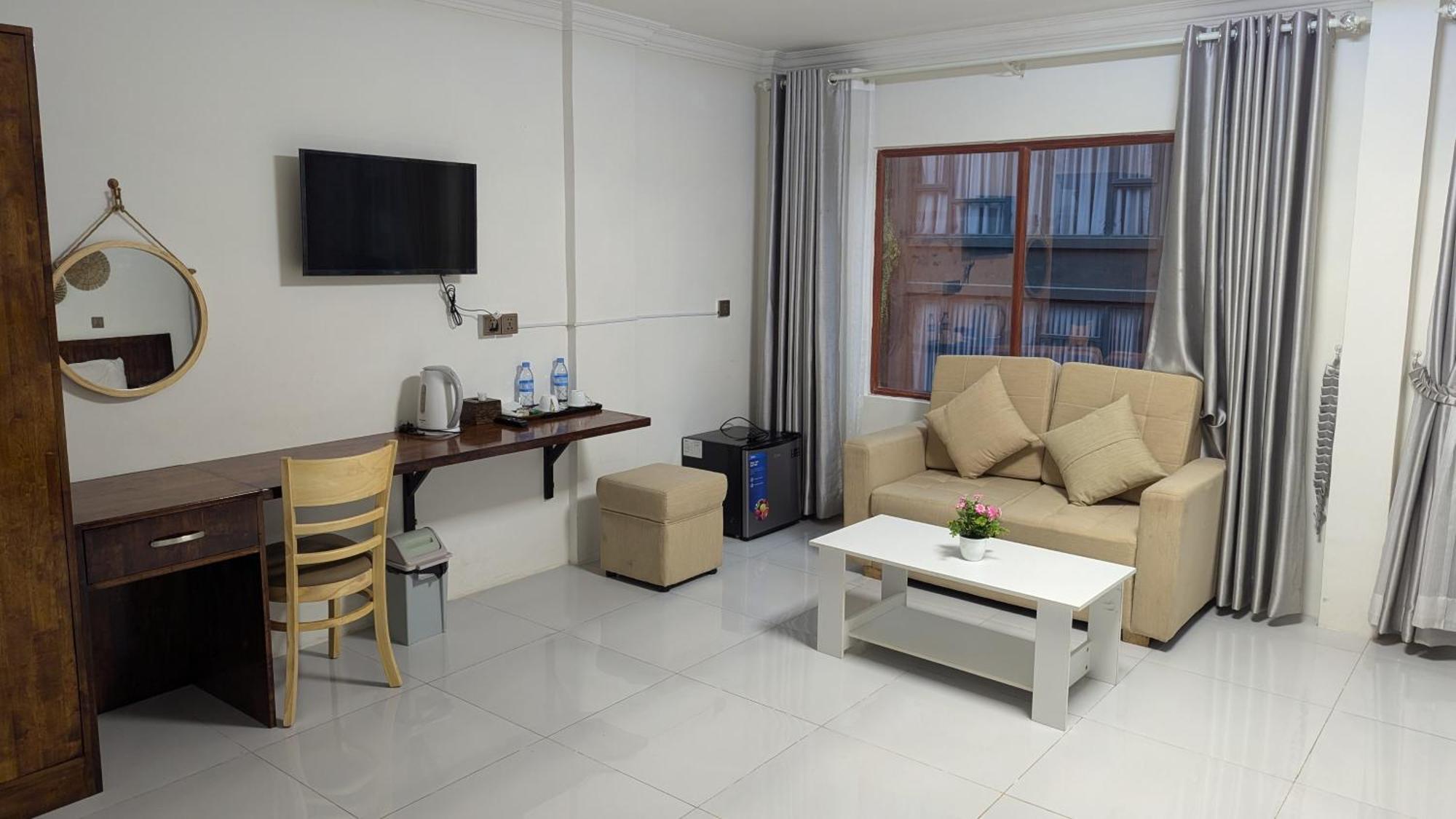Hotel Empire House, Phnom Penh Extérieur photo