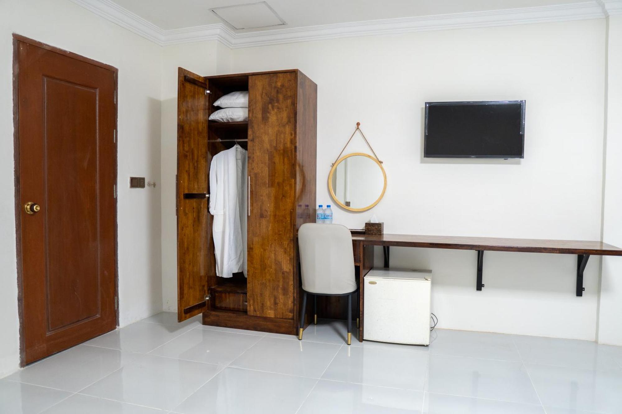 Hotel Empire House, Phnom Penh Extérieur photo